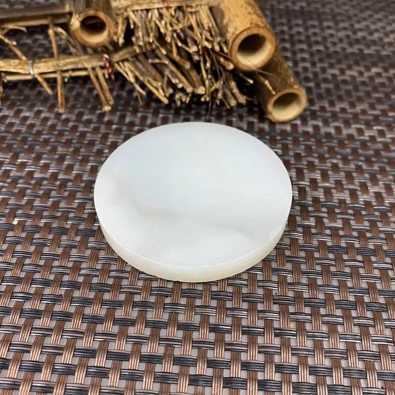 Natural Kunlun Jade Rough Nephrite Raw (60g,5.9X0.7cm)