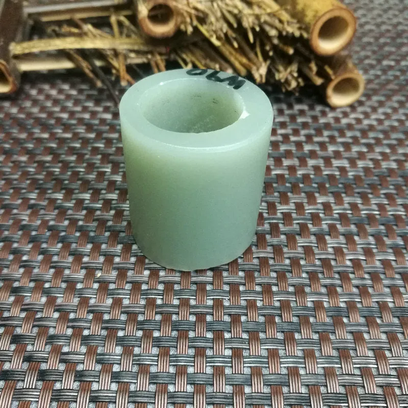 Natural Kunlun Jade Rough Nephrite Raw (61g,3.8X3.5X2.3cm)