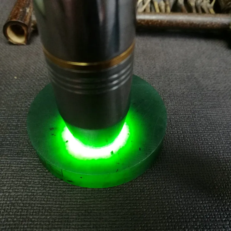Natural Kunlun Jade Rough Nephrite Raw (66g,5.3X1cm)