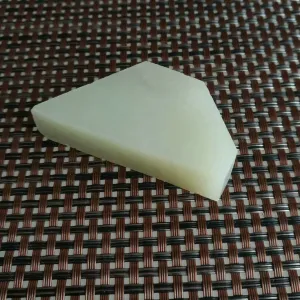 Natural Kunlun Jade Rough Nephrite Raw (67g, 6.2X3X1.6cm)