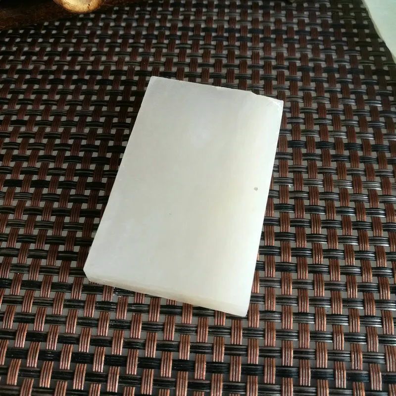 Natural Kunlun Jade Rough Nephrite Raw (68g, 6X4x1cm)