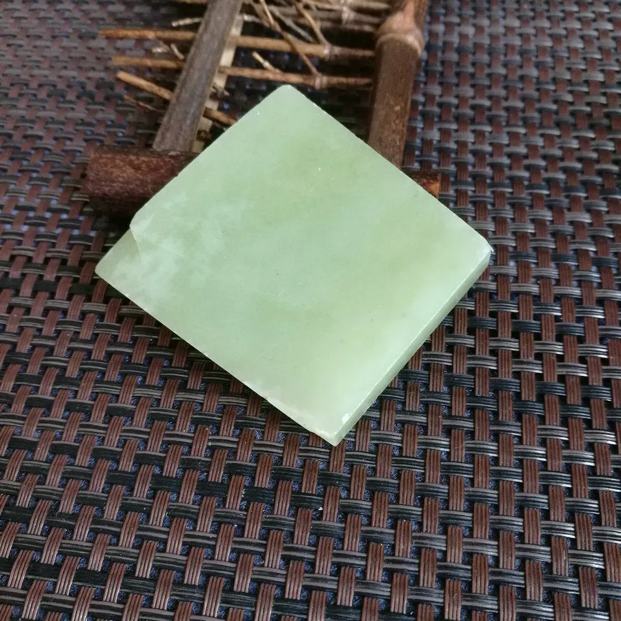 Natural Kunlun Jade Rough Nephrite Raw (74g,4.5X5X1cm)