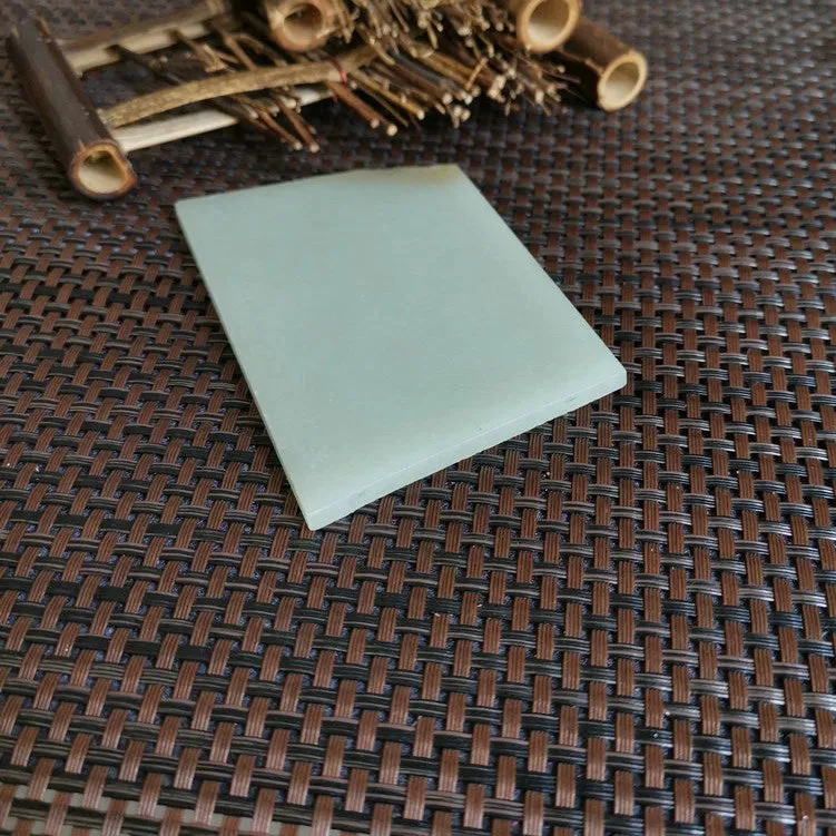 Natural Kunlun Jade Rough Nephrite Raw (75g,9.4X6.4X0.5cm)
