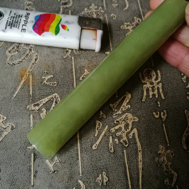 Natural Kunlun Jade Rough Nephrite Raw (79g, 11.5X1.7X1.7cm)