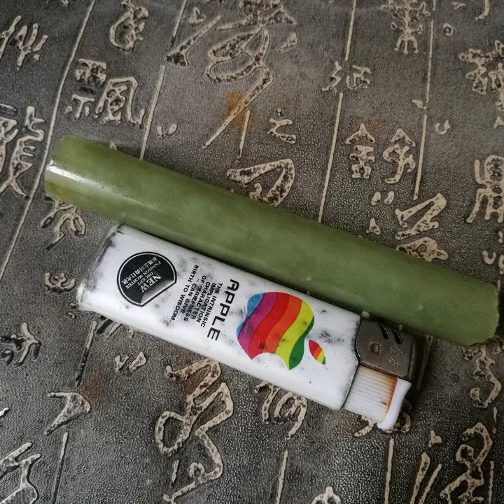 Natural Kunlun Jade Rough Nephrite Raw (79g, 11.5X1.7X1.7cm)