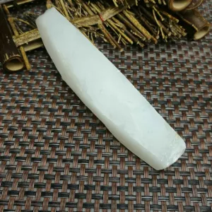 Natural Kunlun Jade Rough Nephrite Raw (80g,11X2.2X1.3cm)