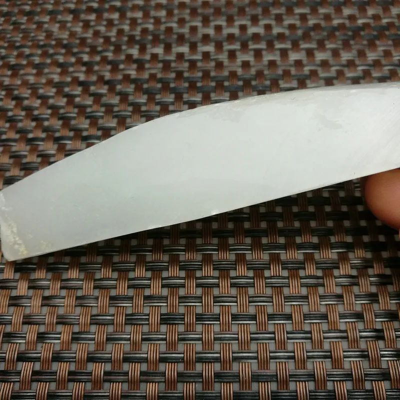 Natural Kunlun Jade Rough Nephrite Raw (80g,11X2.2X1.3cm)