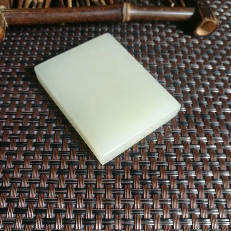 Natural Kunlun Jade Rough Nephrite Raw (81g,6X4.6X1cm)