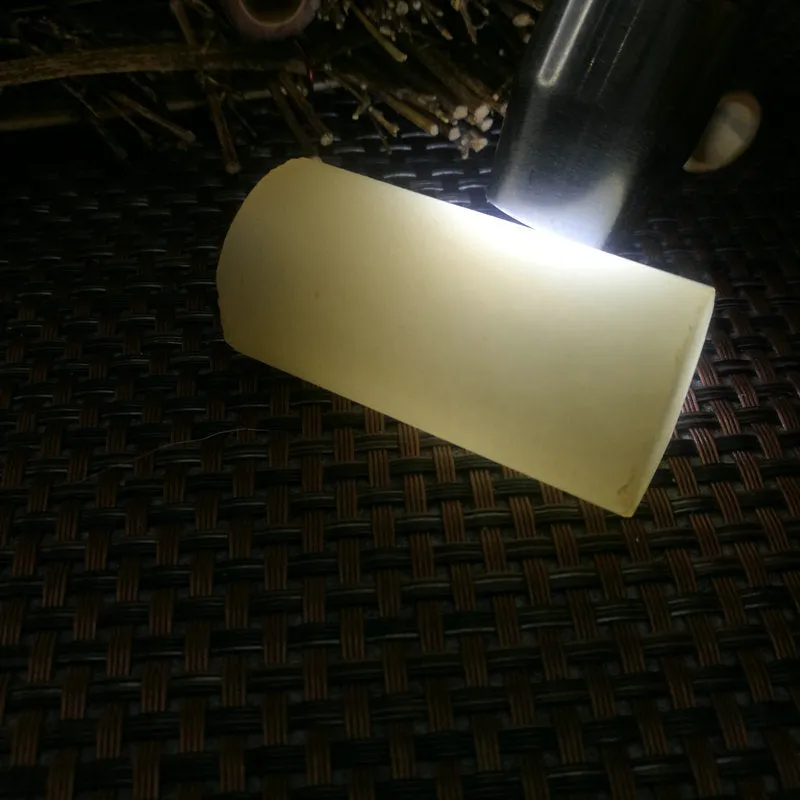 Natural Kunlun Jade Rough Nephrite Raw (85g,5.4X2.7cm)