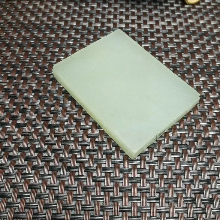 Natural Kunlun Jade Rough Nephrite Raw (86g,6.5X4.8X0.9cm)