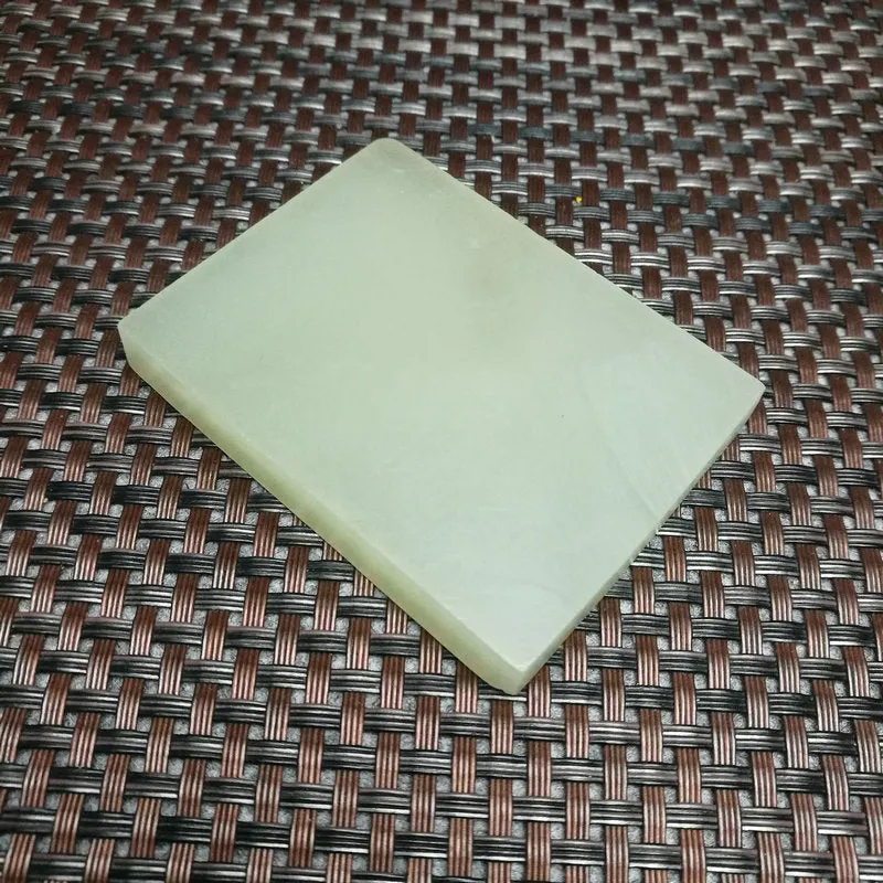 Natural Kunlun Jade Rough Nephrite Raw (86g,6.5X4.8X0.9cm)