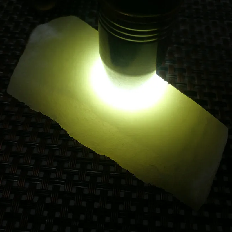 Natural Kunlun Jade Rough Nephrite Raw (89g,9X4.5X0.9cm)
