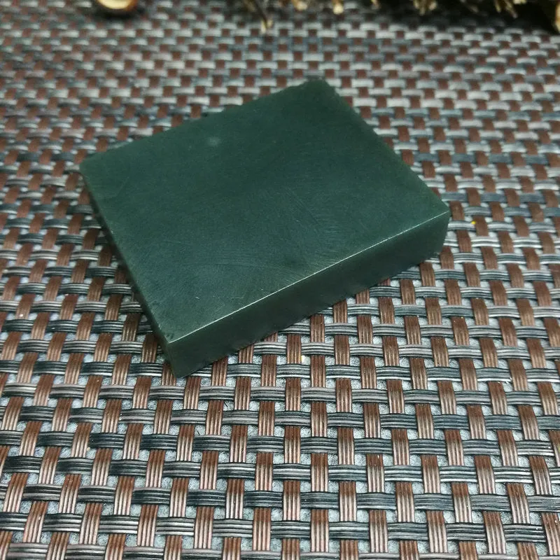 Natural Kunlun Jade Rough Nephrite Raw (92g,5.5X4.5X1.4cm)