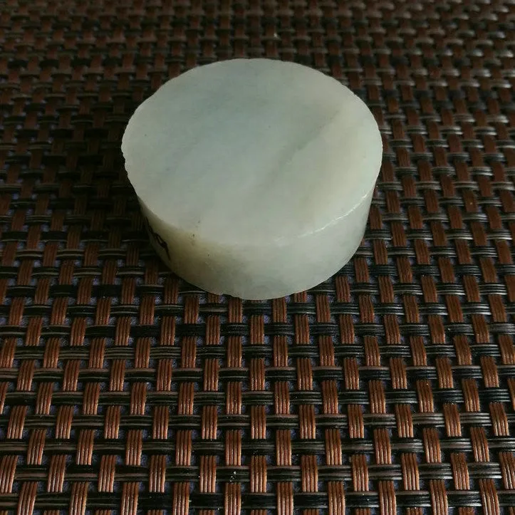 Natural Kunlun Jade Rough Nephrite Raw (94g,4.6X1.9cm)