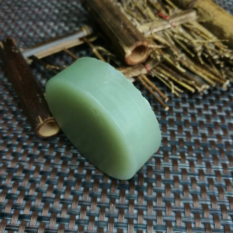 Natural Kunlun Jade Rough Nephrite Raw (94g,5.1X1.6cm)