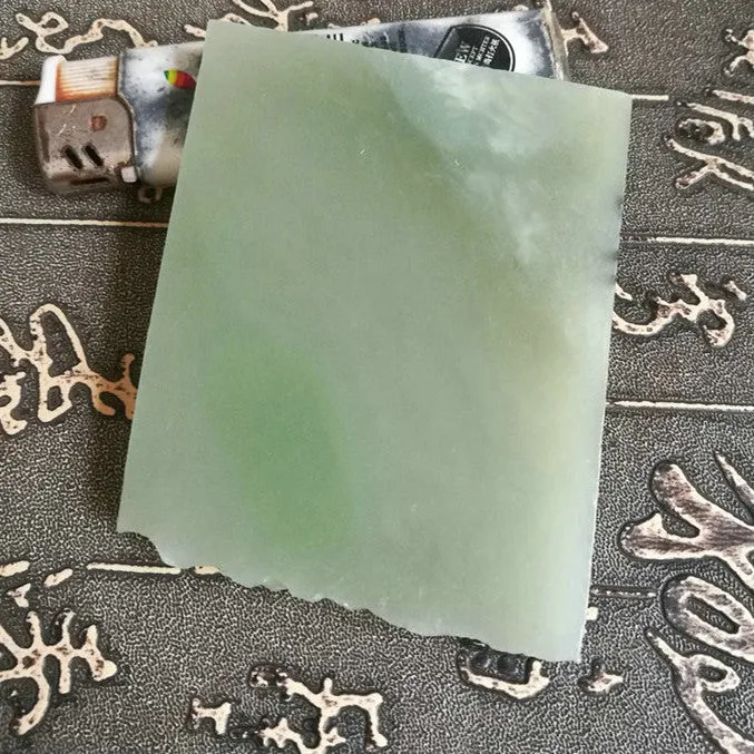 Natural Kunlun Jade Rough Nephrite Raw (98g, 7.7X6.2X0.7cm)