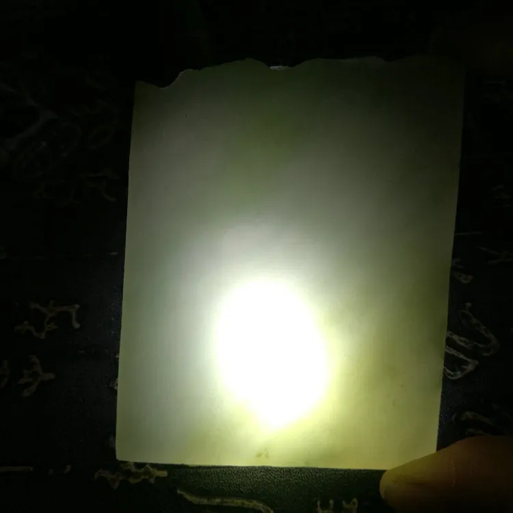 Natural Kunlun Jade Rough Nephrite Raw (98g, 7.7X6.2X0.7cm)