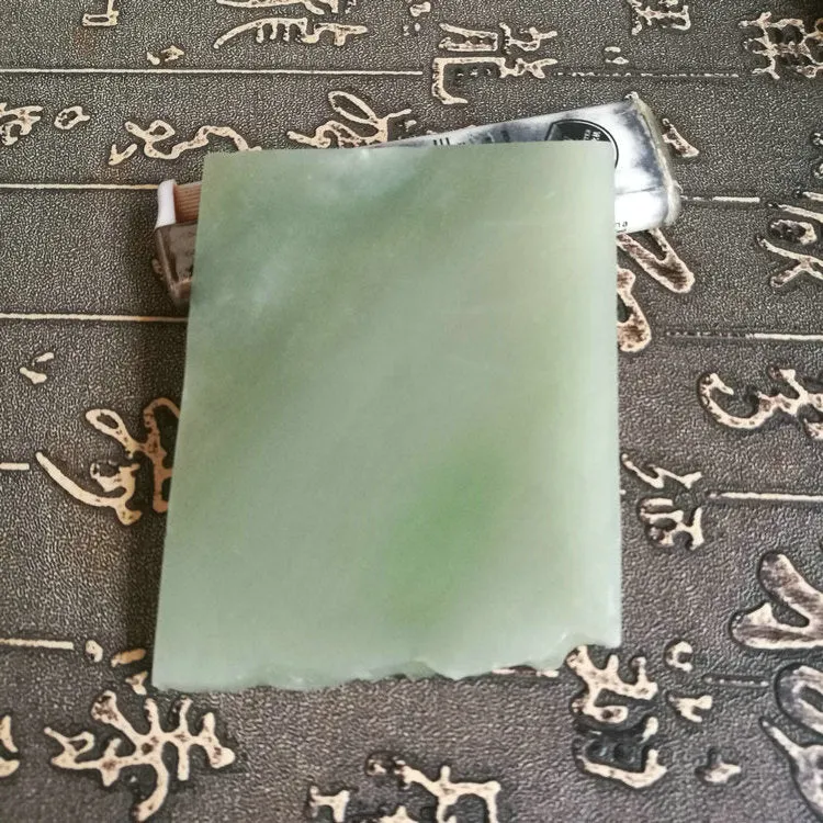 Natural Kunlun Jade Rough Nephrite Raw (98g, 7.7X6.2X0.7cm)