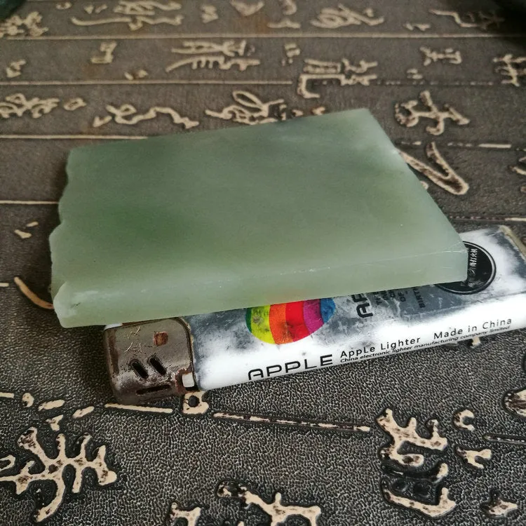 Natural Kunlun Jade Rough Nephrite Raw (98g, 7.7X6.2X0.7cm)