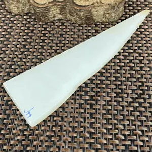 Natural Kunlun Jade Rough Nephrite Raw (98g,16X4.3X0.8cm)
