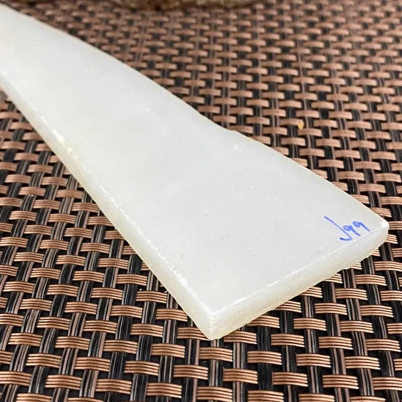 Natural Kunlun Jade Rough Nephrite Raw (98g,16X4.3X0.8cm)