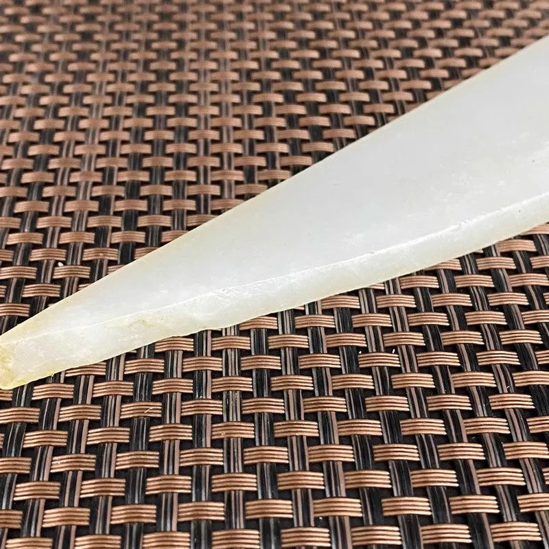 Natural Kunlun Jade Rough Nephrite Raw (98g,16X4.3X0.8cm)
