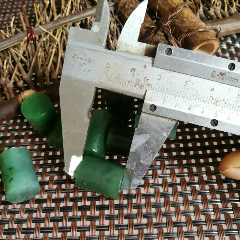 Natural Kunlun Jade Rough Nephrite Raw S-9 Pieces