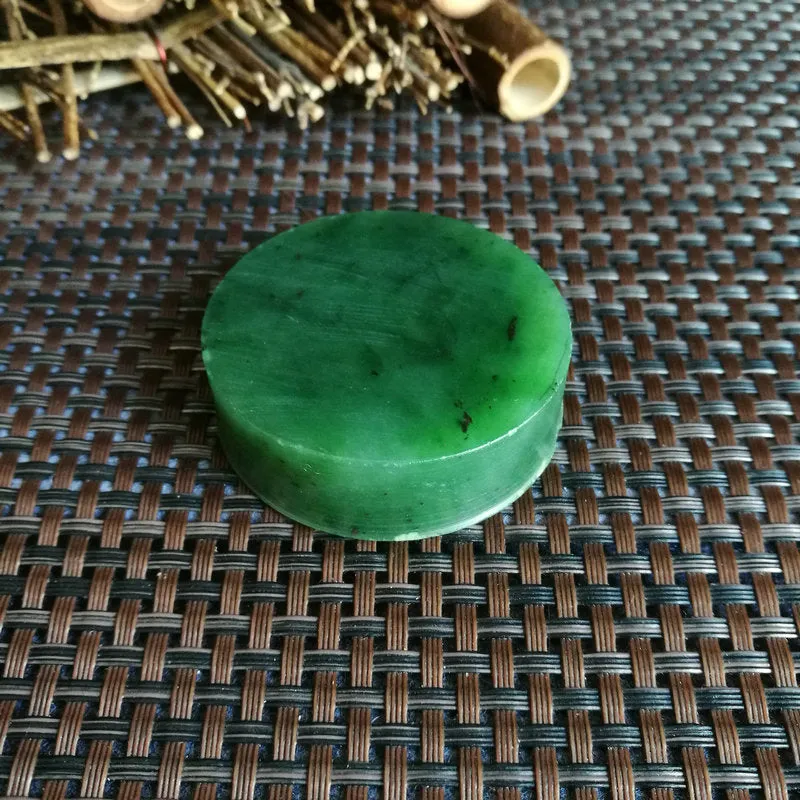 Natural Siberian Jade Rough Nephrite Raw (83g,4.8X1.55cm)