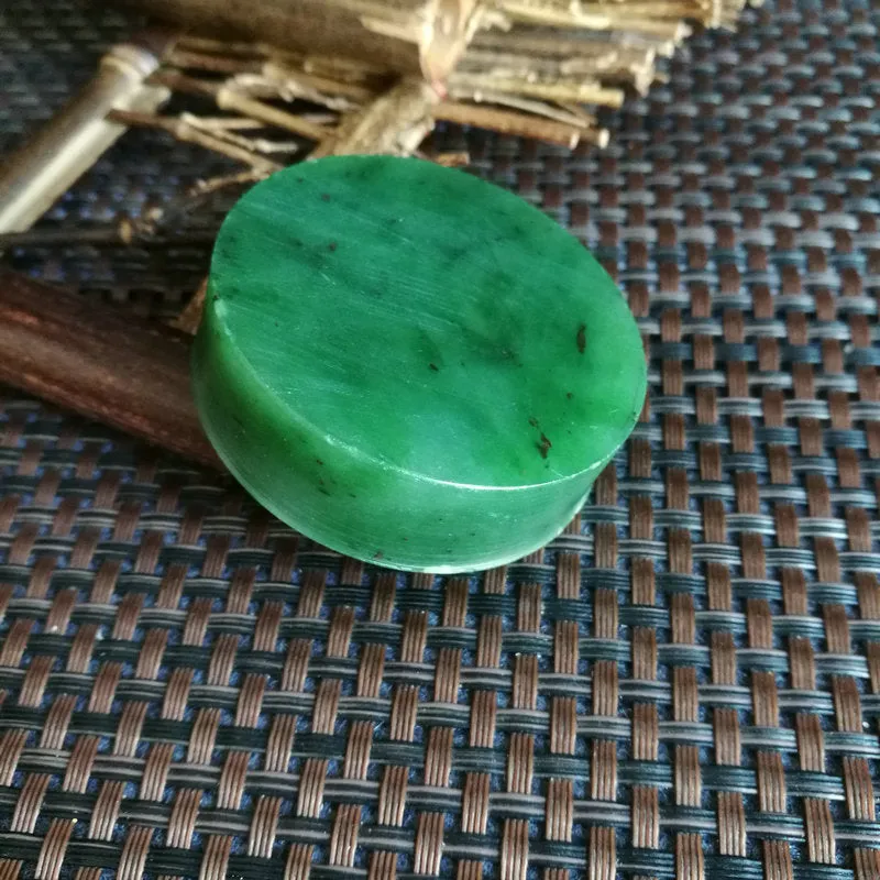 Natural Siberian Jade Rough Nephrite Raw (83g,4.8X1.55cm)