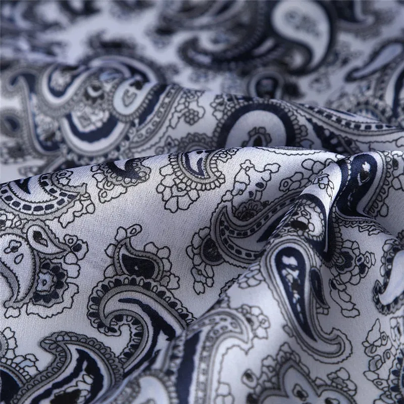 Navy Paisley Tuch