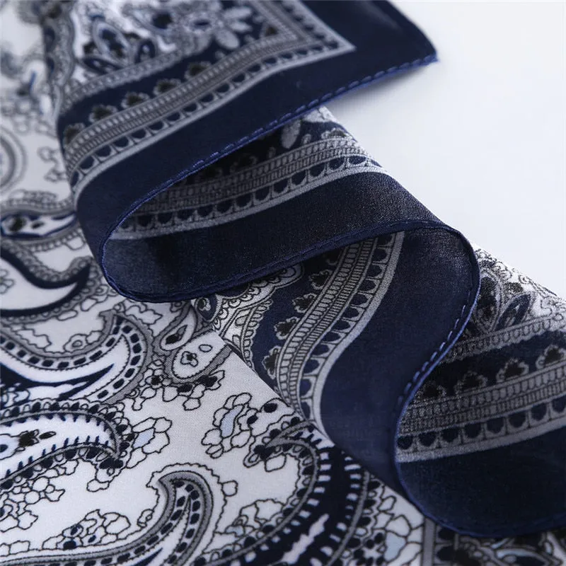 Navy Paisley Tuch