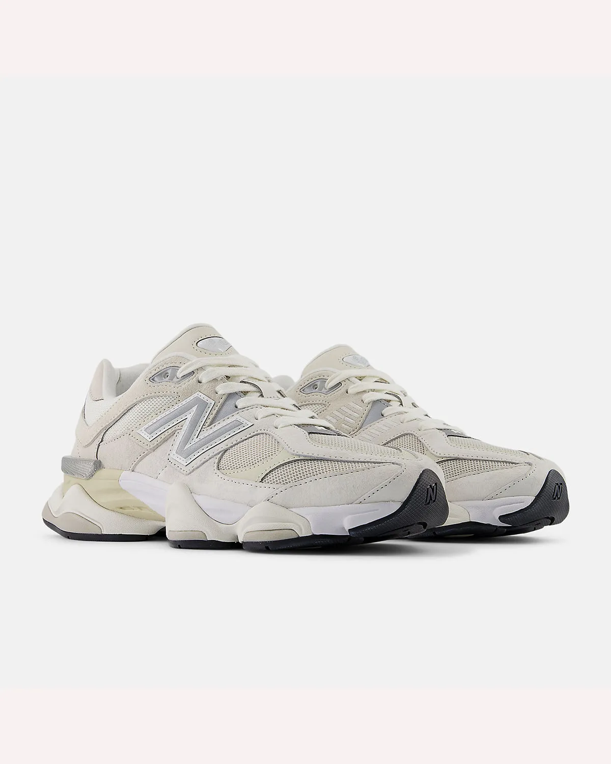 New Balance 9060 Sneaker - Sea Salt with Moonbeam and Turtledove
