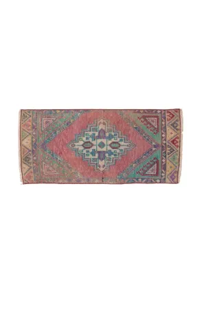 No. 1524 Mini Turkish Vintage Rug - 1'4.5" x 2'11"