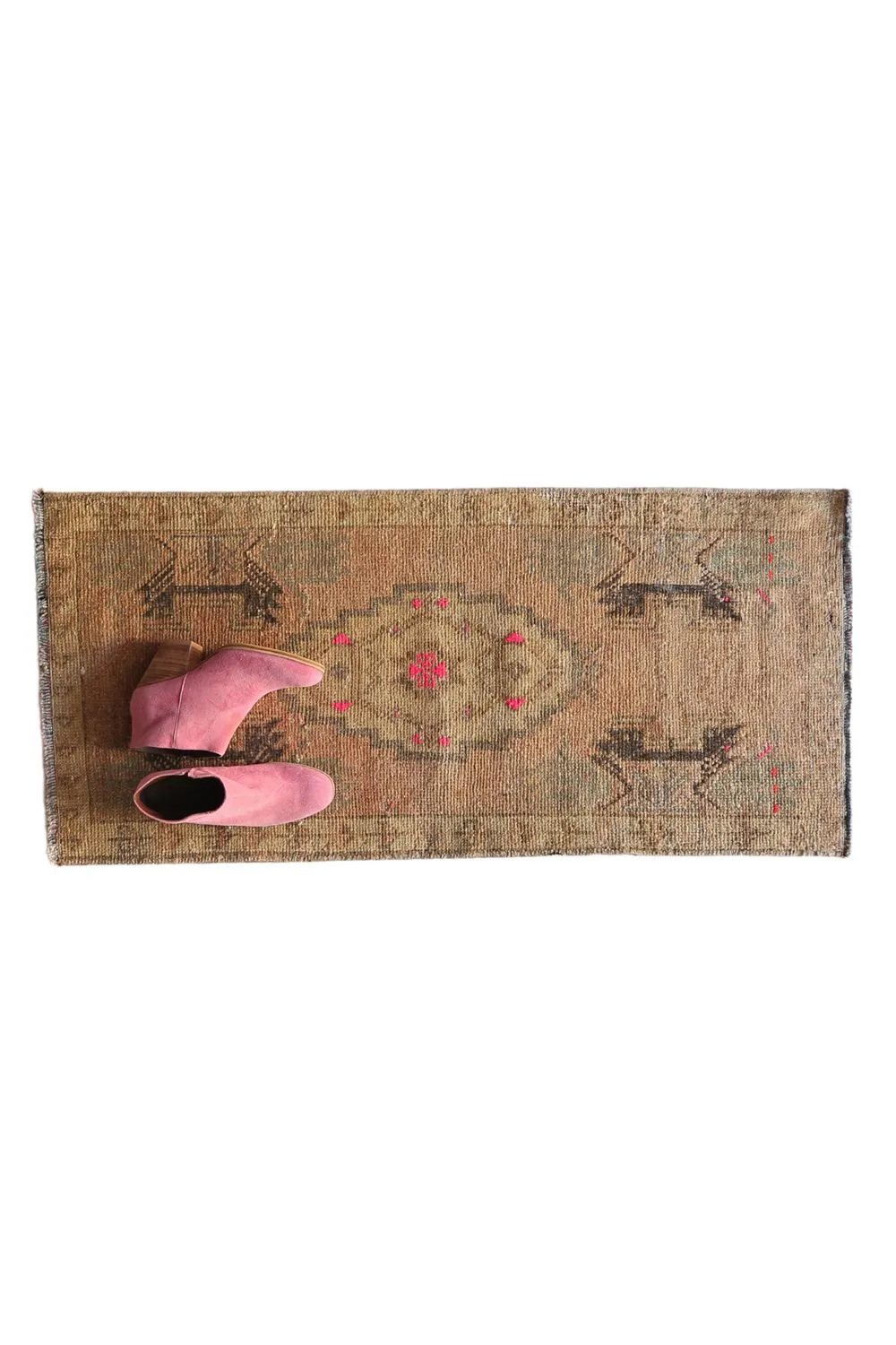 No. 1600 Mini Turkish Vintage Rug - 1'7.5" x 3'6.5"