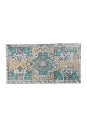 No. 1708 Mini Turkish Vintage Rug- 1'7" x 2'11.5"