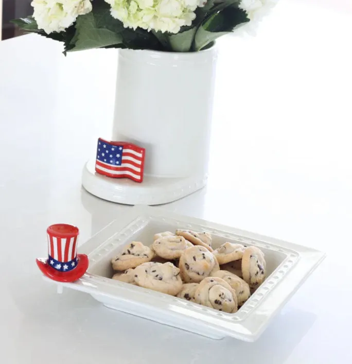 Nora Fleming Home of the Free (Uncle Sam Hat) Mini