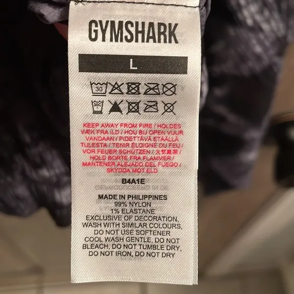 NWT Gymshark woven jacket