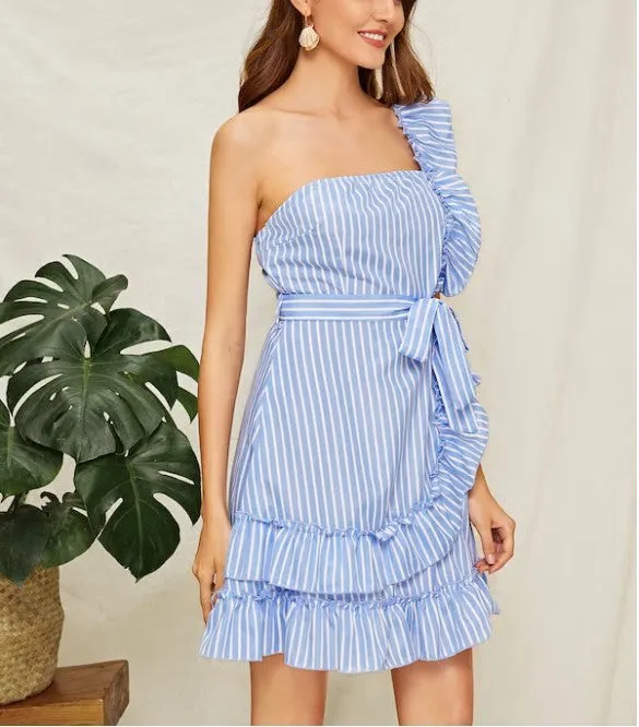 Off-the-shoulder Stitching Ruffled Hip Belt Dress