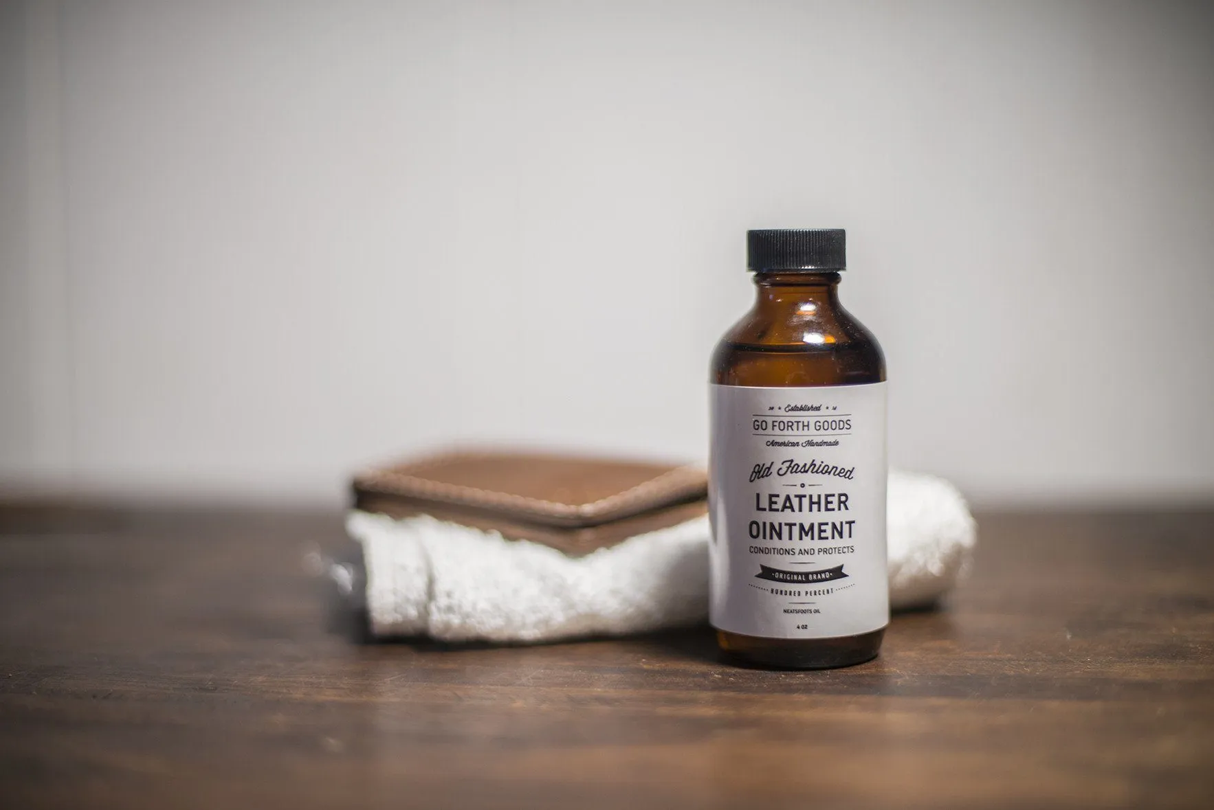 OLD FASHIONED LEATHER OINTMENT