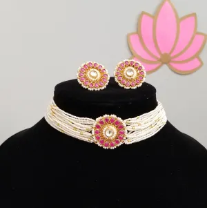 Pearl Choker Set With Kundan Pendant