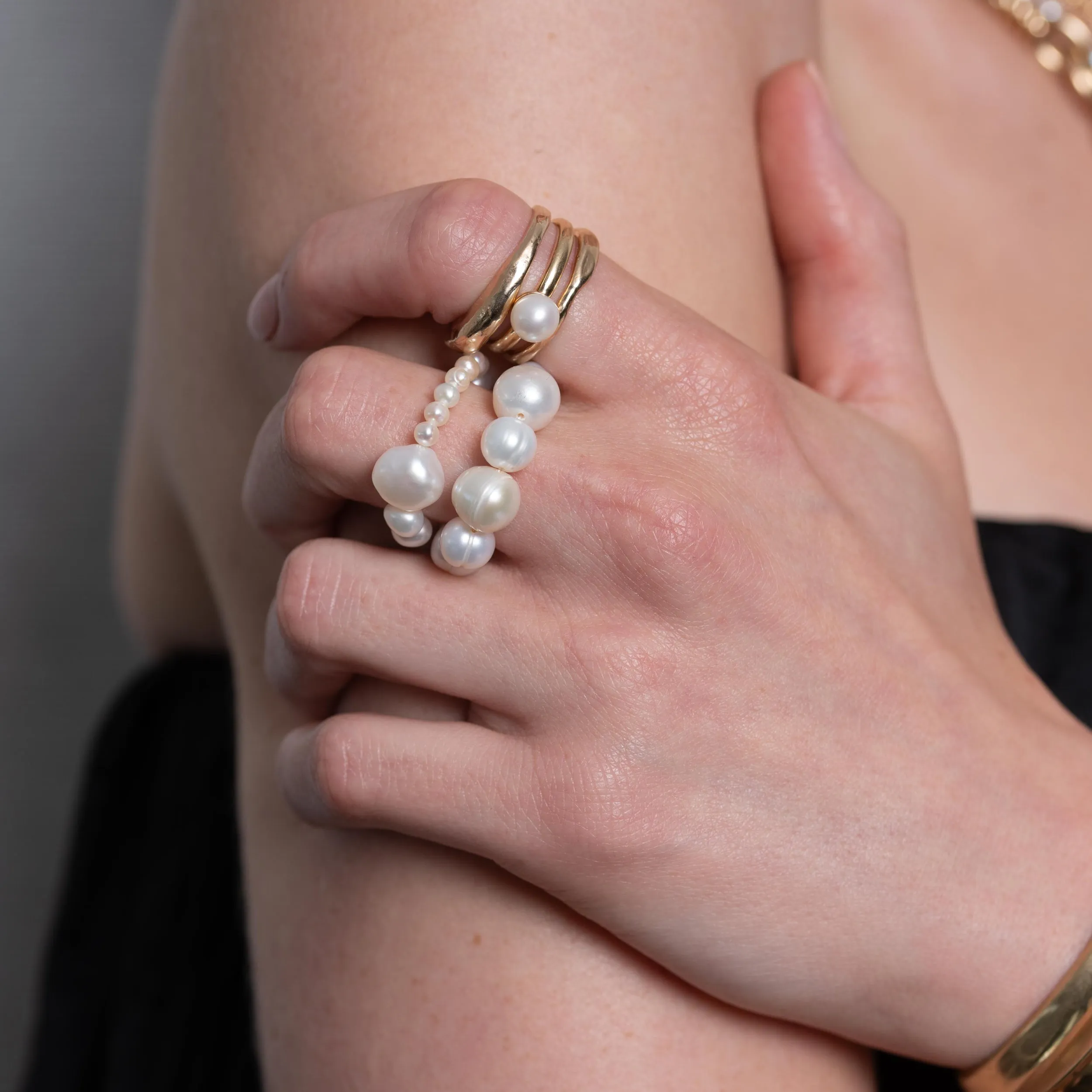 Petite Baroque Ring