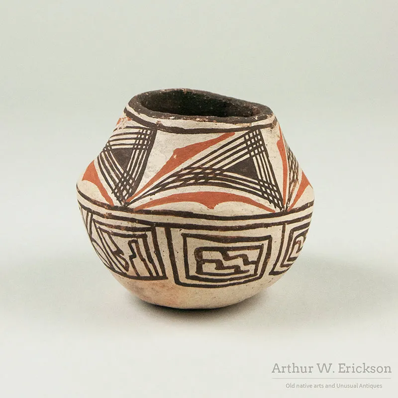 Petite Zuni Olla