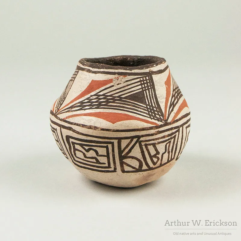 Petite Zuni Olla