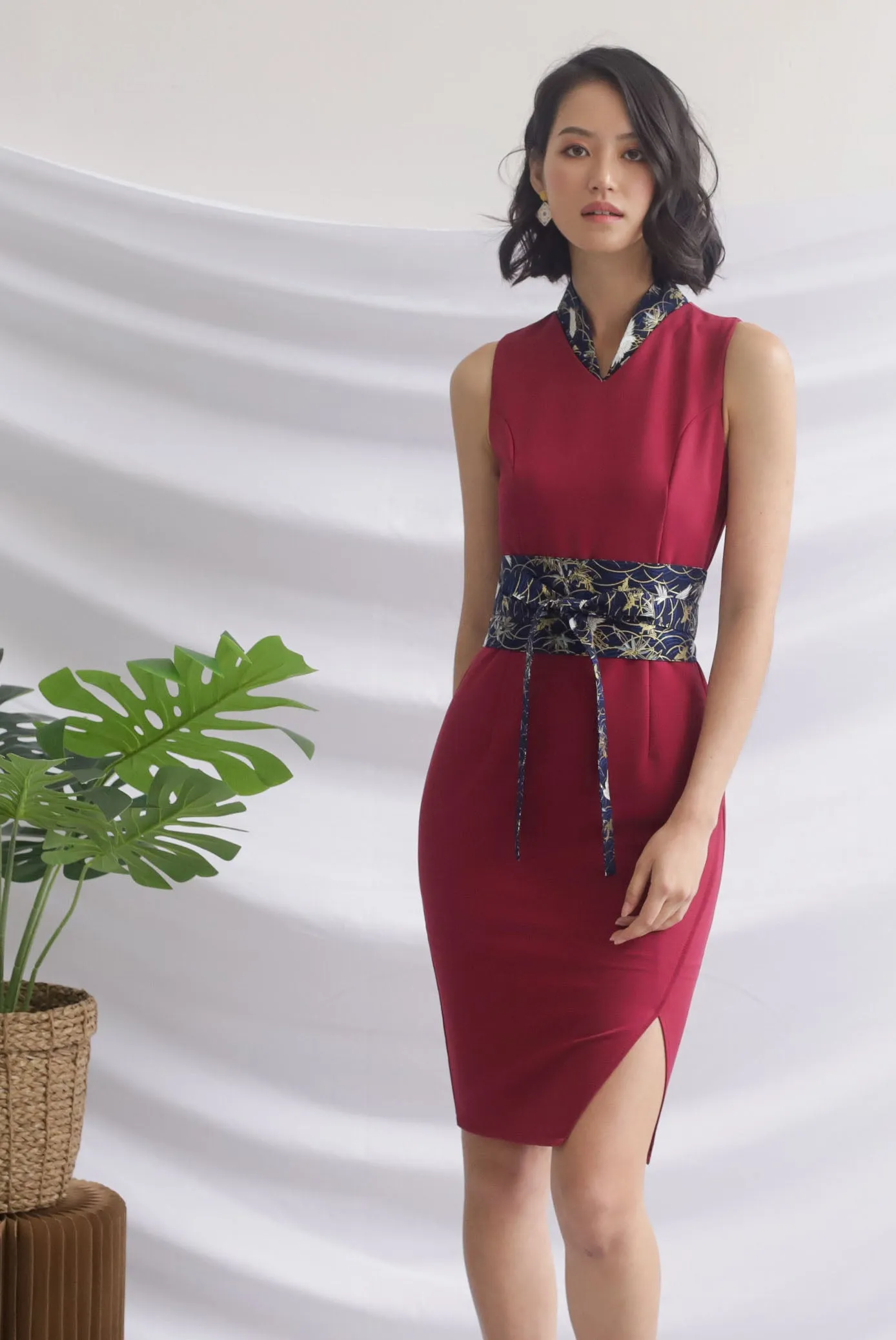 *Premium* Tulisa Removable Oriental Collar Obi Belt Dress In Wine Red