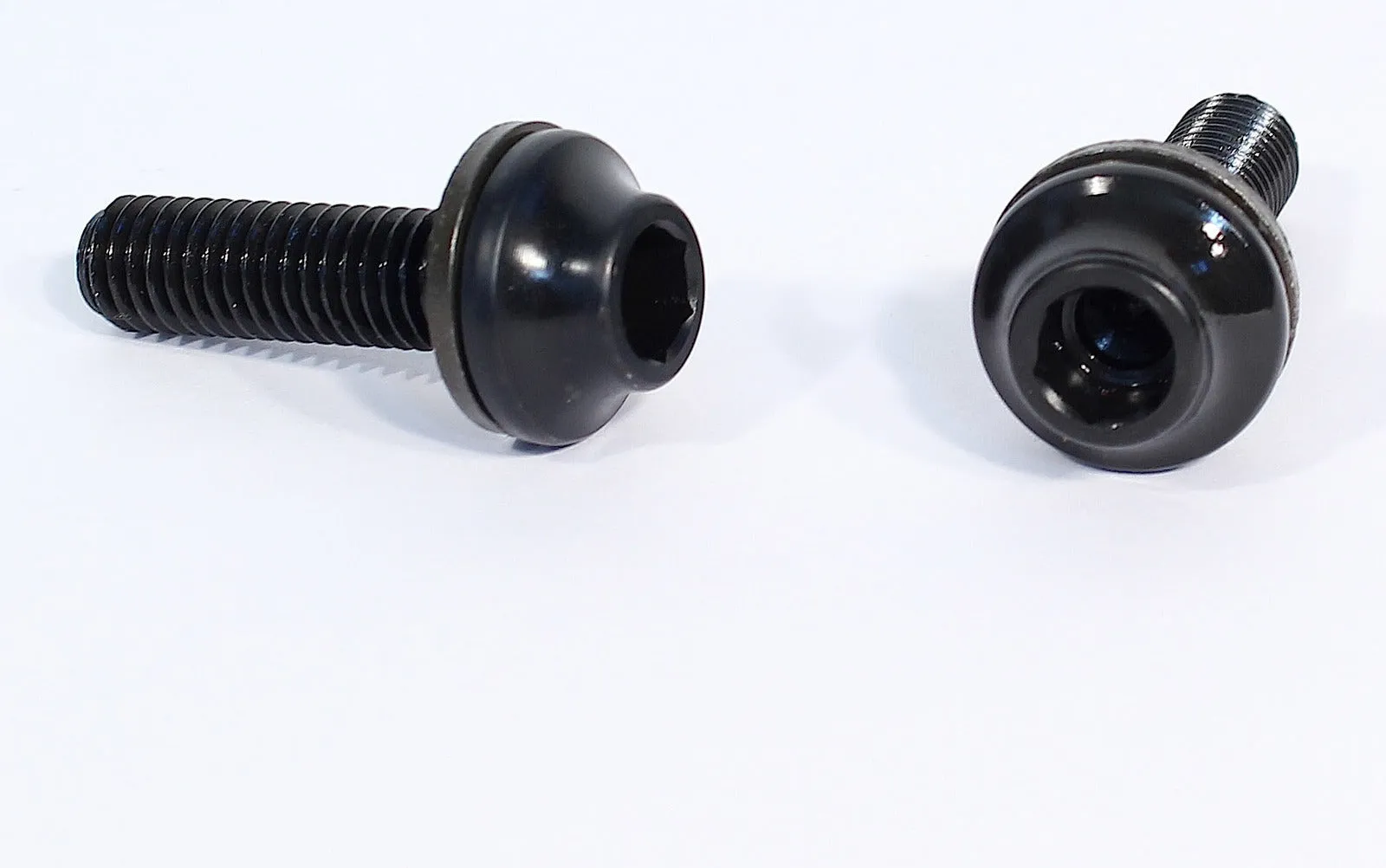 PROFILE MINI HUB BOLT