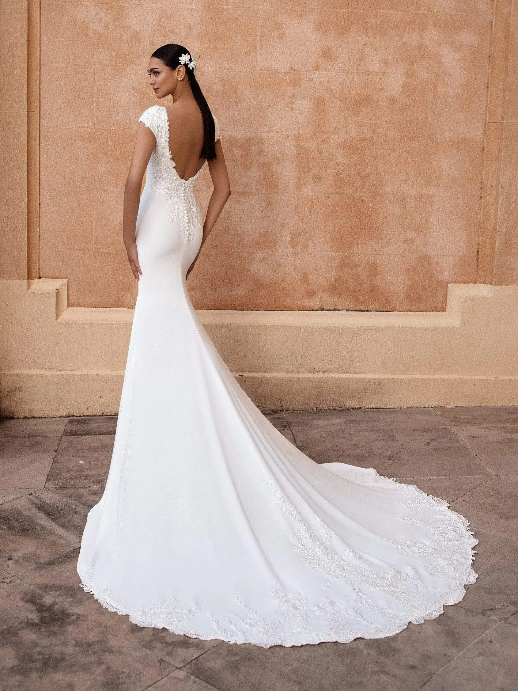 Pronovias: Anitra