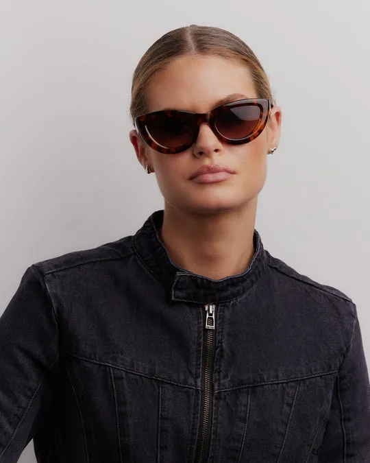 Reality Luxe 2 Sunglasses - Turtle