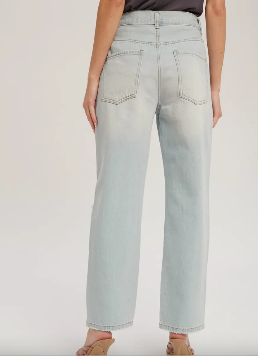 Relaxed Distressed Straight Jeans, Light
