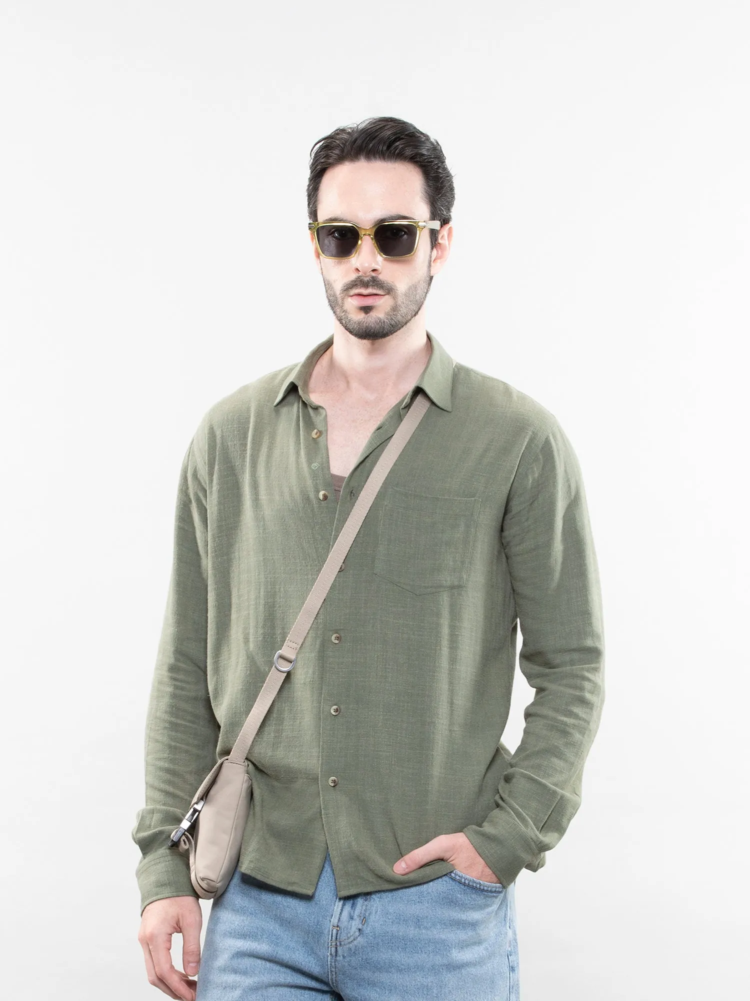 Relaxed linen shirt