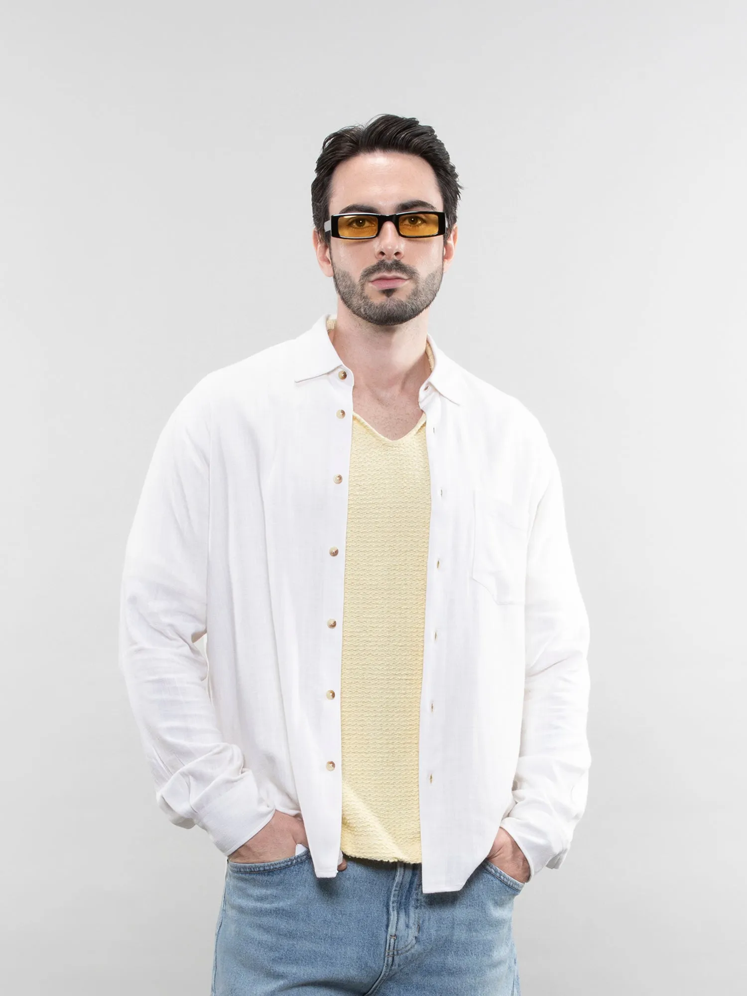 Relaxed linen shirt